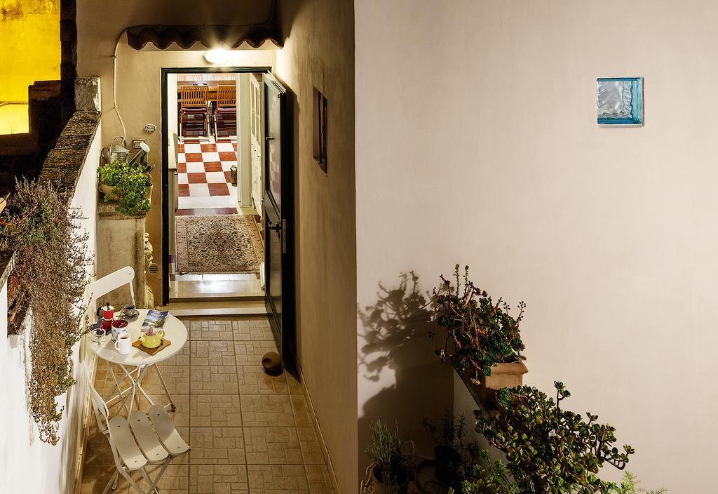 I Templari B&B Self-Contained บรินดิซิ ภายนอก รูปภาพ