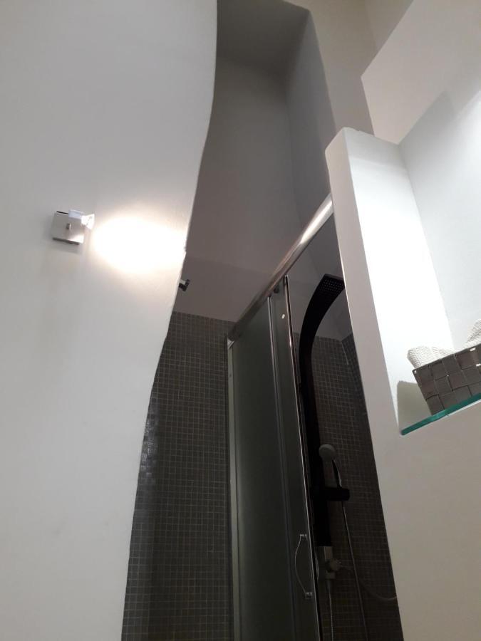 I Templari B&B Self-Contained บรินดิซิ ภายนอก รูปภาพ